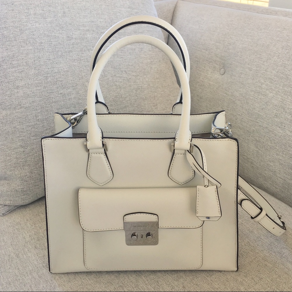 Micheal Kors white tote